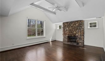 165 Old Post Rd, Bedford, NY 10549