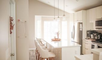 1229 W STRAFORD Dr, Chandler, AZ 85224