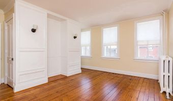 151 DUKE OF GLOUCESTER St, Annapolis, MD 21401