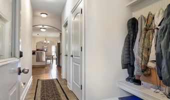 8759 BRUNSWICK FOREST Cir S, Bartlett, TN 38133