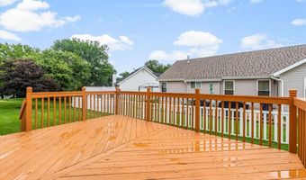 208 Kylewood Ct, Ballwin, MO 63021