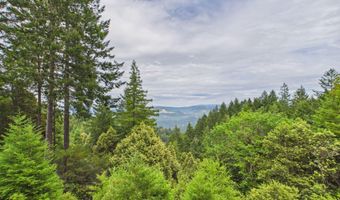 7090 Fickle Hill Rd, Arcata, CA 95521