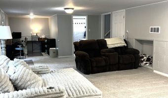 107 E 13 St, Atlantic, IA 50022