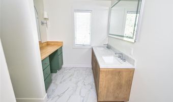 23 Fesser Ave, Bristol, RI 02809