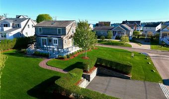 228 Bonnet Point Rd, Narragansett, RI 02882