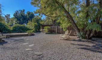 6080 Hornbeck Ln, Anderson, CA 96007