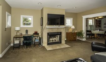 1212 Wells St, Ann Arbor, MI 48104
