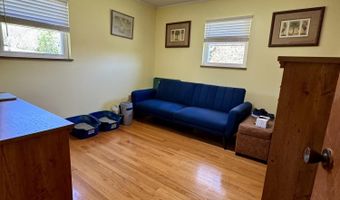 121 Magnolia Dr, Benton, TN 37307