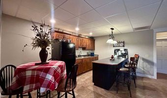 503 Curry Ave, Ava, MO 65608