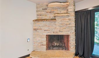145 Center Grange Rd, Aliquippa, PA 15001