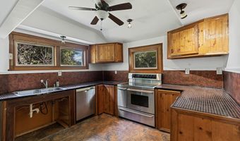 200 Memory Ln, Benton, TN 37307