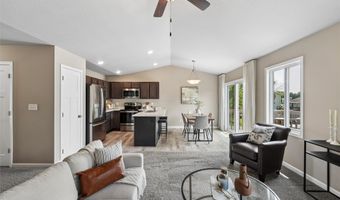 2016 2nd St SW, Altoona, IA 50009