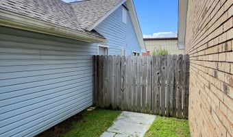 875 Laurelwood Dr, Biloxi, MS 39532