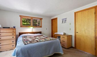 150 Minge Cove Rd, Alton, NH 03810
