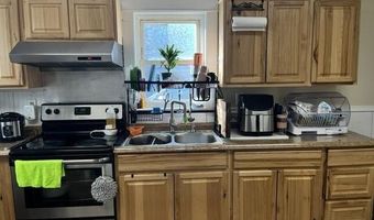 26 Cook St, Auburn, ME 04210