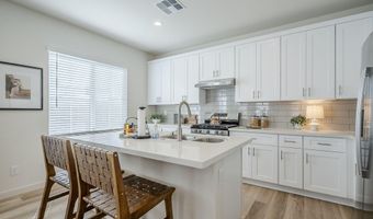 630 W LAREDO St, Chandler, AZ 85225