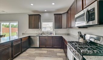 525 Burnaby Ct, Aiken, SC 29801