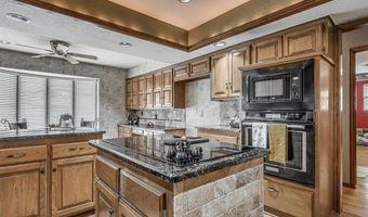 7104 NW 32nd St, Bethany, OK 73008