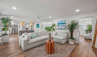 121 Kaha St, Kailua, HI 96734