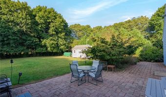 75 Hamilton Allenton Rd, North Kingstown, RI 02852