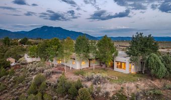 265 Hondo Seco Rd, Arroyo Seco, NM 87514