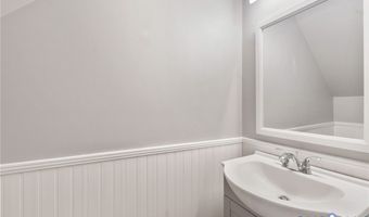 126 Arlington Sq, Ashland, VA 23005