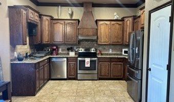 7065 Mcleod Dr, Abilene, TX 79602