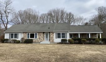 1 Lantern Ct 1, Clinton, CT 06413
