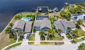 5216 POINT HARBOR Ln, Apollo Beach, FL 33572