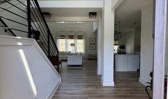 5661 Wooded Vly, Flowery Branch, GA 30542