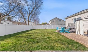 1409 Cable Ave, Beachwood, NJ 08722