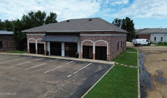 105 Spann Dr A, Brandon, MS 39047
