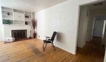 305 MADISON St NE, Albuquerque, NM 87108