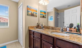 159 STAR SHELL Dr, Apollo Beach, FL 33572