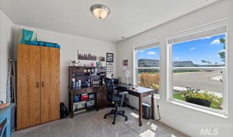 3825 Winged Dove St, Caldwell, ID 83605