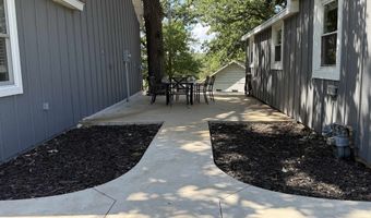 57 61 Dewey St, Arnolds Park, IA 51331