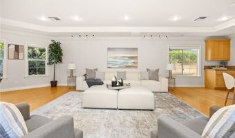 2006 S 6th Ave, Arcadia, CA 91006