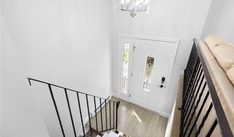 15 Laforge Dr, Coventry, RI 02816