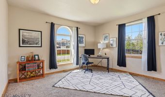 734 Landmark Dr, Belgrade, MT 59714