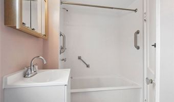 324 Allen St, Allentown, PA 15210