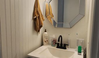 110 E 12th St, Atlantic, IA 50022