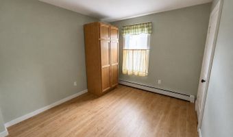 107 Strafford St, Berlin, NH 03570
