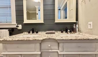130 Cooper Dr, Bruce, MS 38915