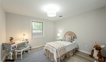 7 Trotter Mill Rd, Ashland, VA 23005