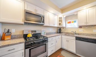 112 W Miami, Villas, NJ 08251