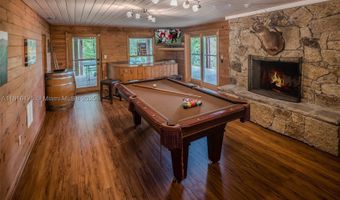 200 Summit Ledges Ln, Banner Elk, NC 28604