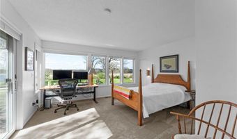 1711 W Church Rd, Alden, WI 54026