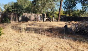 16880 Laverne Ln, Anderson, CA 96007