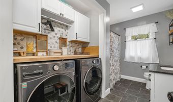 194 Hurricane Rd, Belmont, NH 03220