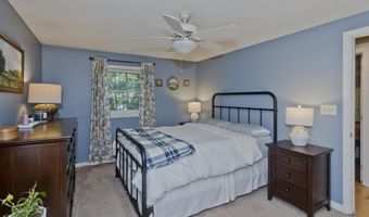 2305 Jacobs Ladder Rd, Becket, MA 01223